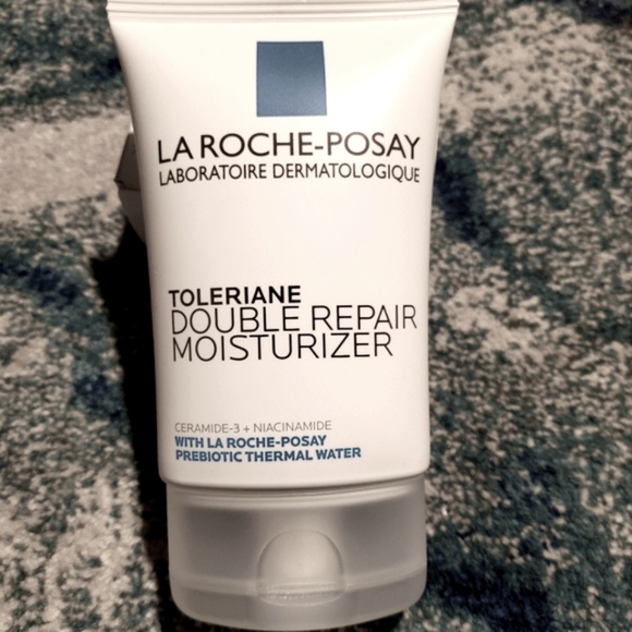 NEW LA-ROCHE POSAY DOUBLE REPAIR MOISTURIZER - Picture 1 of 2